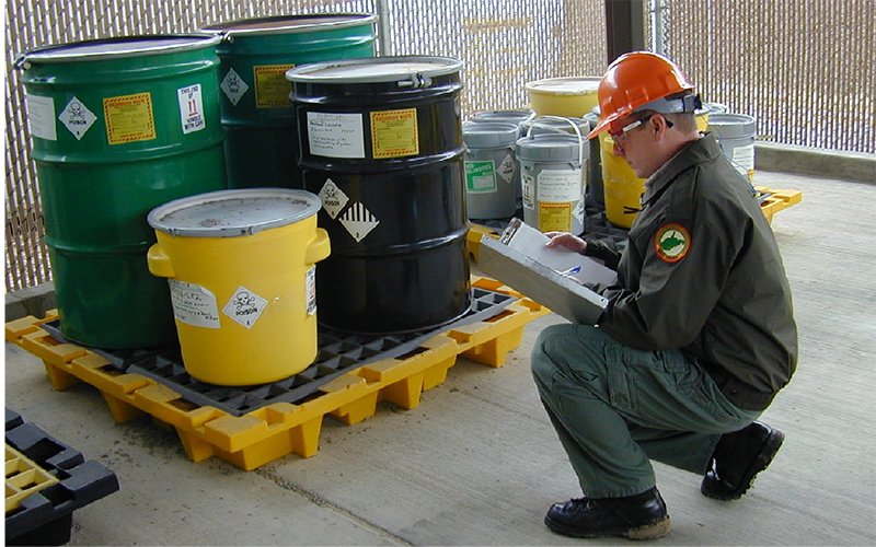 Prevención en el Transporte y Almacenamiento de Productos Químicos Peligrosos